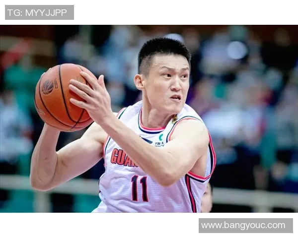 周鹏:从篮球场上的拼搏者到生活中的坚韧榜样,见证成长与坚持的力量 周鹏:从篮球场上的拼搏者到生活中的坚韧榜样,见证成长与坚持的力量